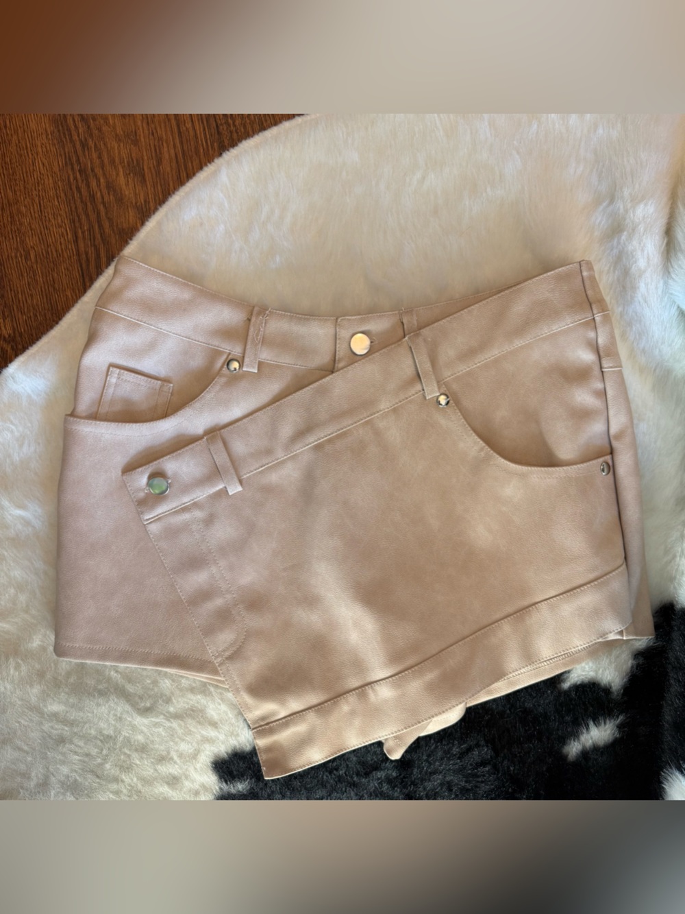 Pretty Little Thing Vegan Leather mini skort